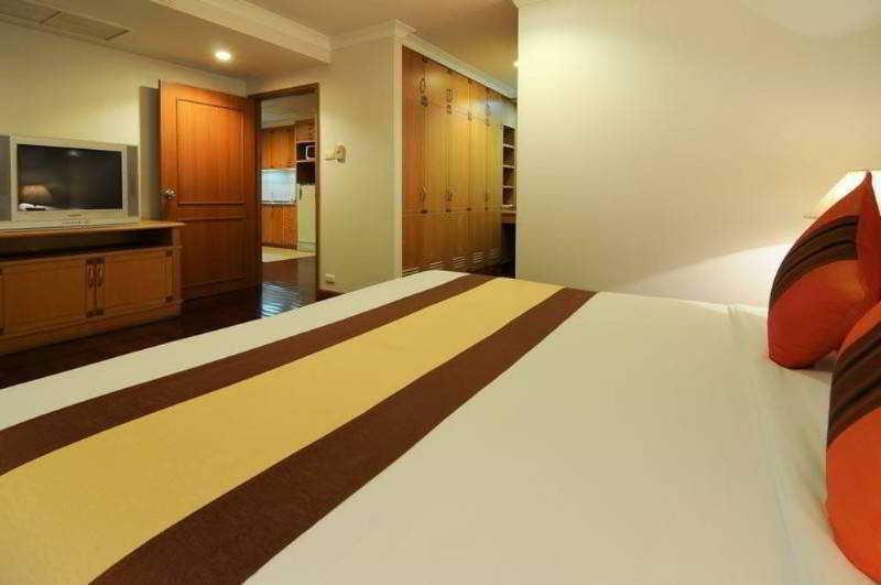 Отель Admiral 4*